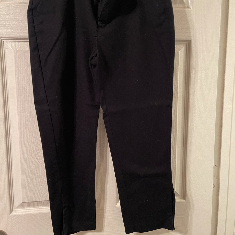 LIKE NEW A New Day black cropped ankle dress pant